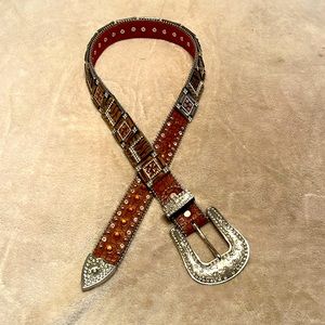 Bling like mad!  Barely worn, gold and bronze tones on quality leather belt